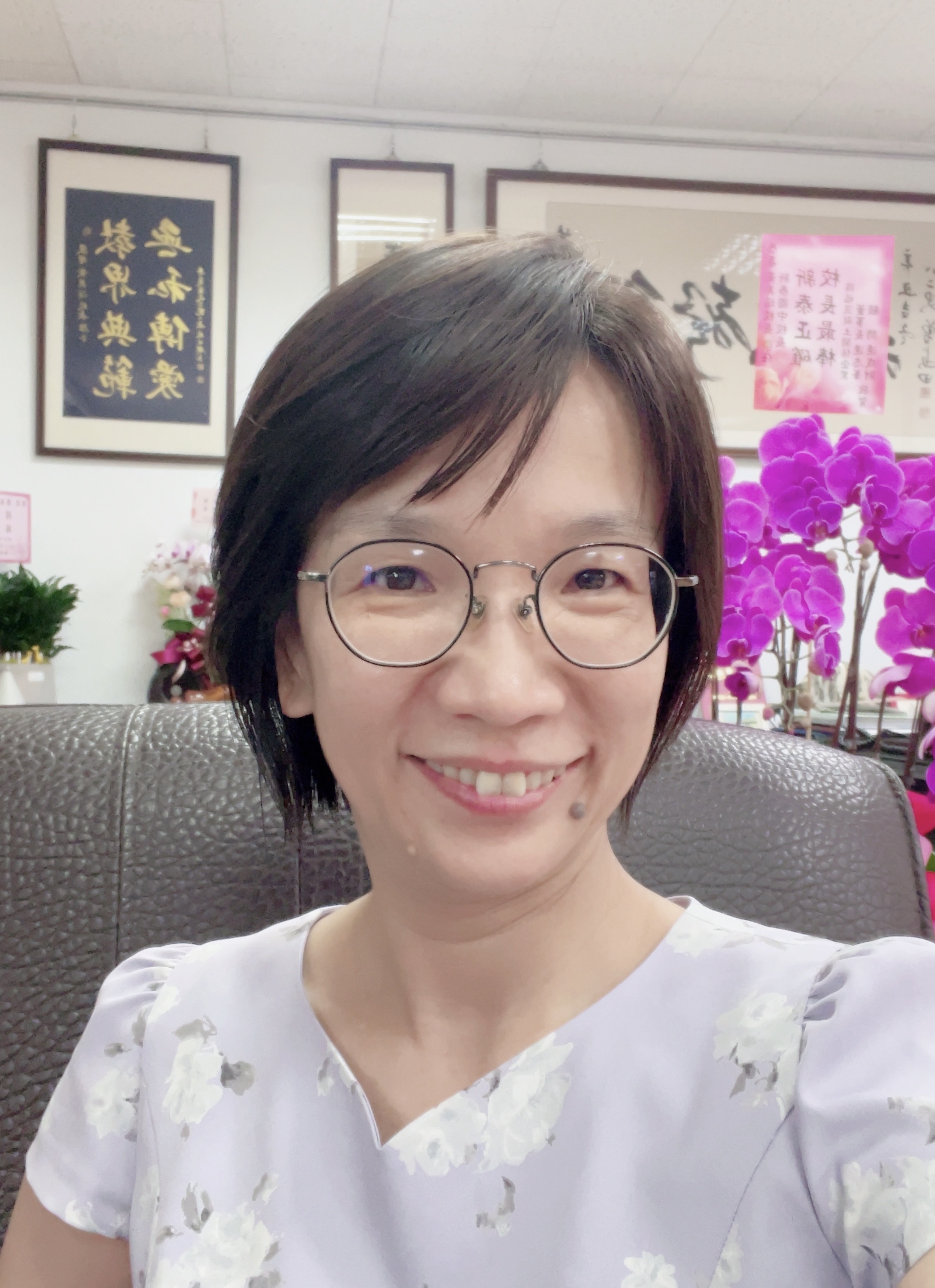 黃美娟校長